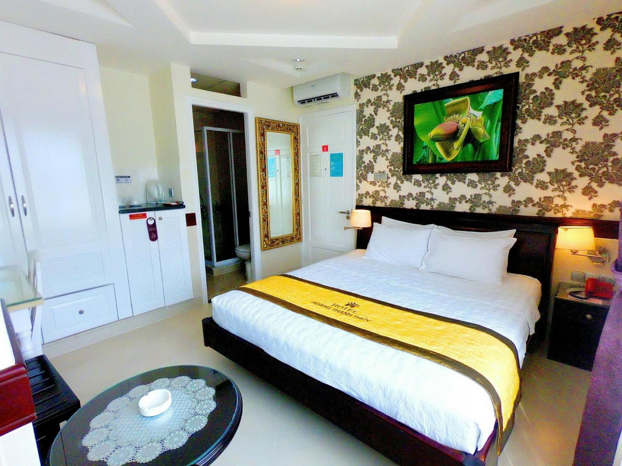 Hoang Thanh Thuy Airport Hotel 2 - Gan Am Thuc Dem Cho Hoang Hoa Tham Ho Chi Minh City Bagian luar foto