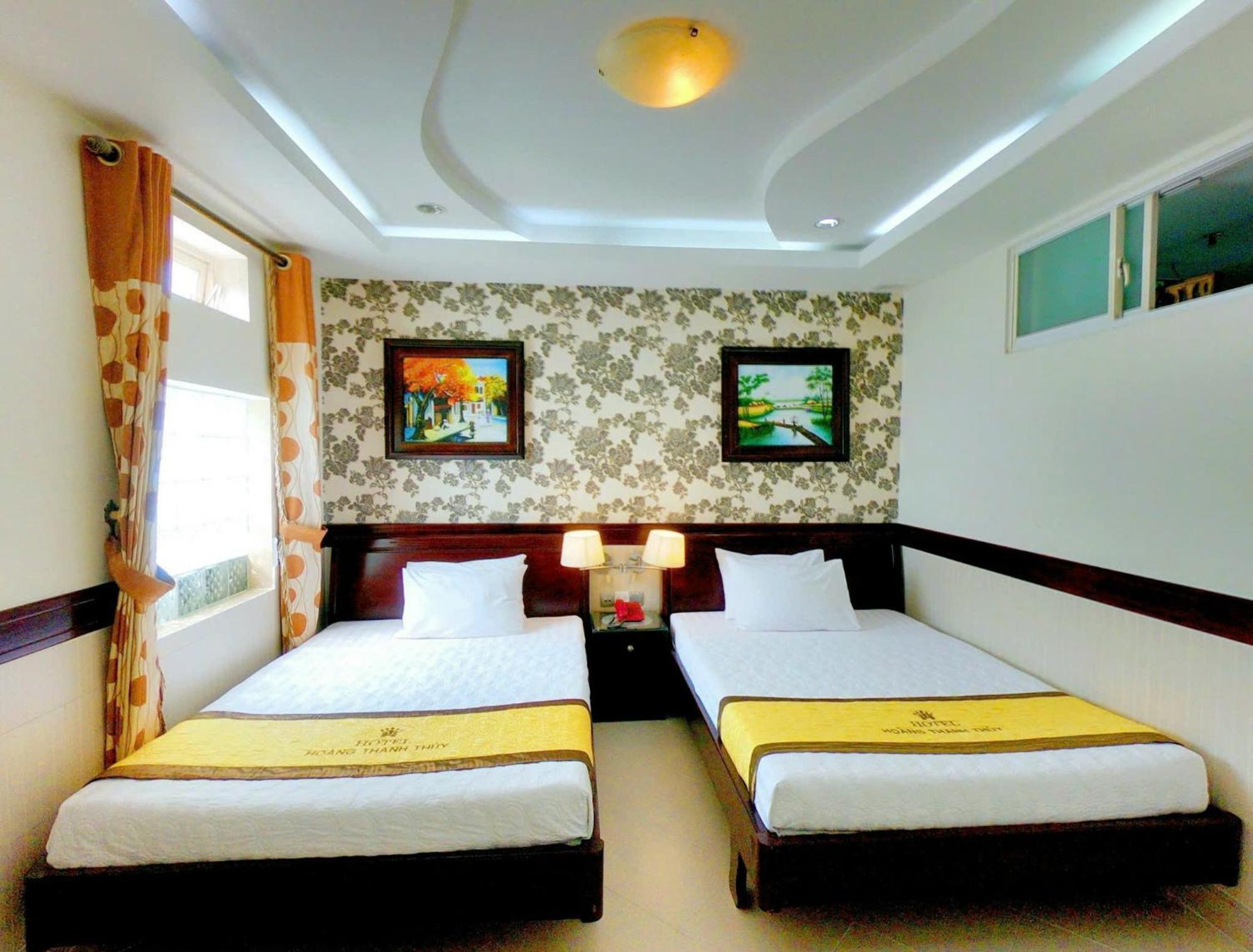 Hoang Thanh Thuy Airport Hotel 2 - Gan Am Thuc Dem Cho Hoang Hoa Tham Ho Chi Minh City Bagian luar foto