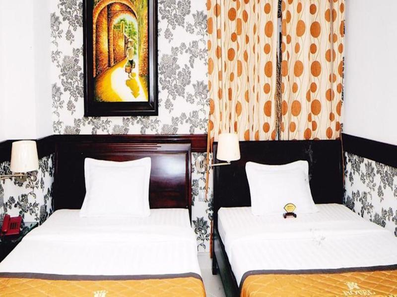 Hoang Thanh Thuy Airport Hotel 2 - Gan Am Thuc Dem Cho Hoang Hoa Tham Ho Chi Minh City Bagian luar foto