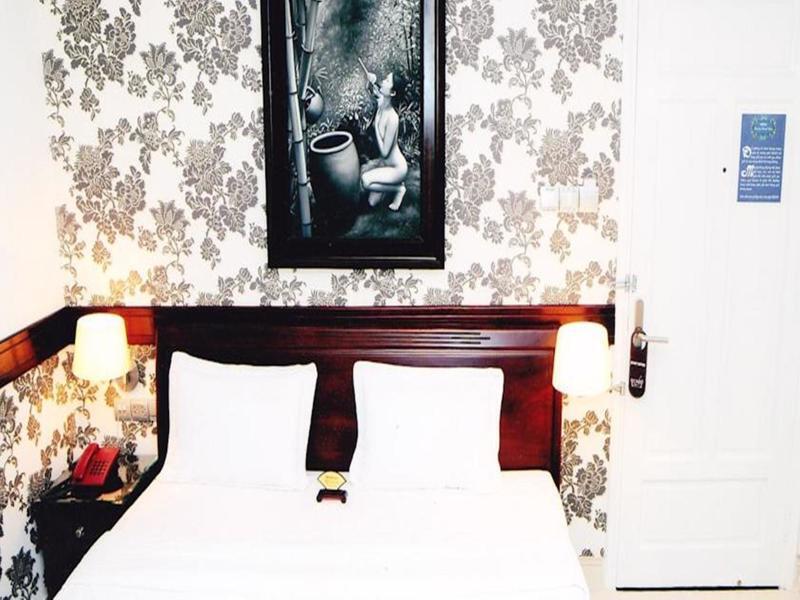 Hoang Thanh Thuy Airport Hotel 2 - Gan Am Thuc Dem Cho Hoang Hoa Tham Ho Chi Minh City Bagian luar foto